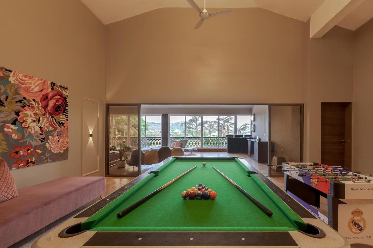 Stayvista'S The Cincin With Elegant Rooms, Snooker Table, Pool, Scenic View, And Jacuzzi Lonavala Eksteriør billede