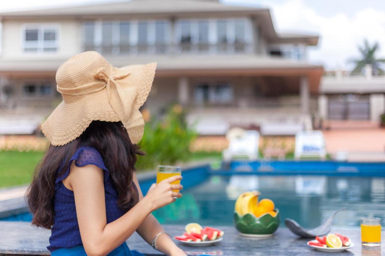 Stayvista'S The Cincin With Elegant Rooms, Snooker Table, Pool, Scenic View, And Jacuzzi Lonavala Eksteriør billede