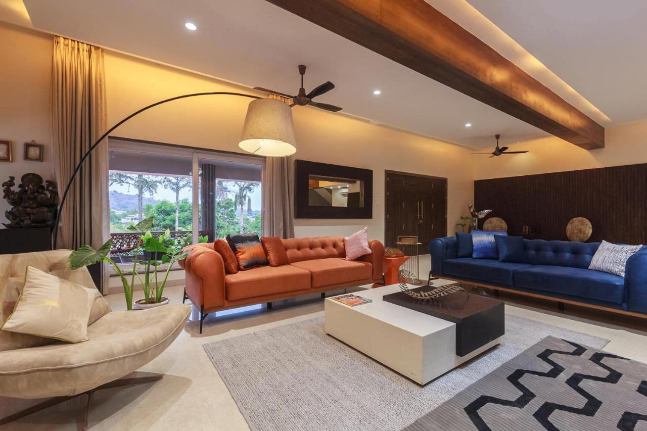 Stayvista'S The Cincin With Elegant Rooms, Snooker Table, Pool, Scenic View, And Jacuzzi Lonavala Eksteriør billede