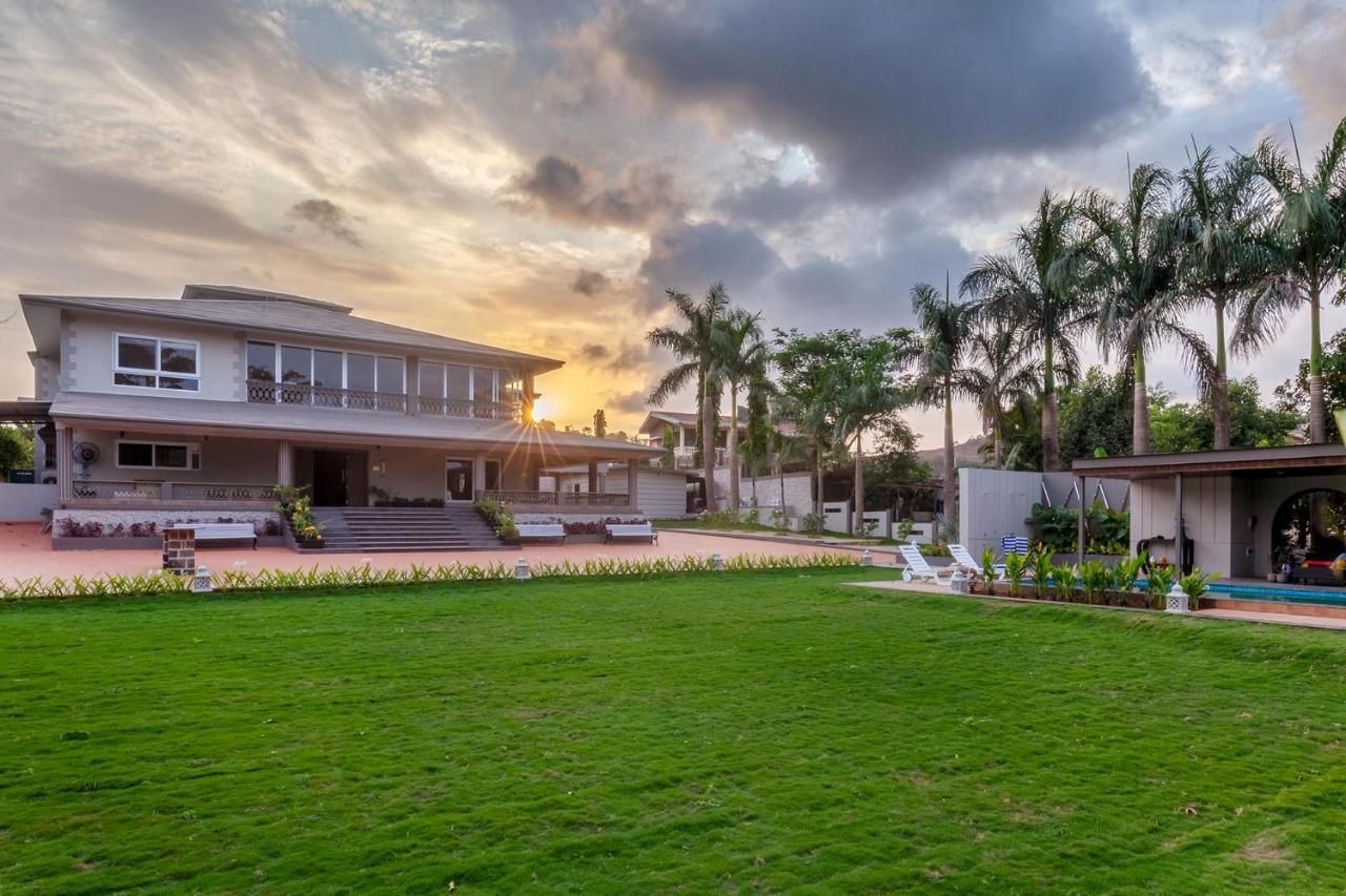Stayvista'S The Cincin With Elegant Rooms, Snooker Table, Pool, Scenic View, And Jacuzzi Lonavala Eksteriør billede